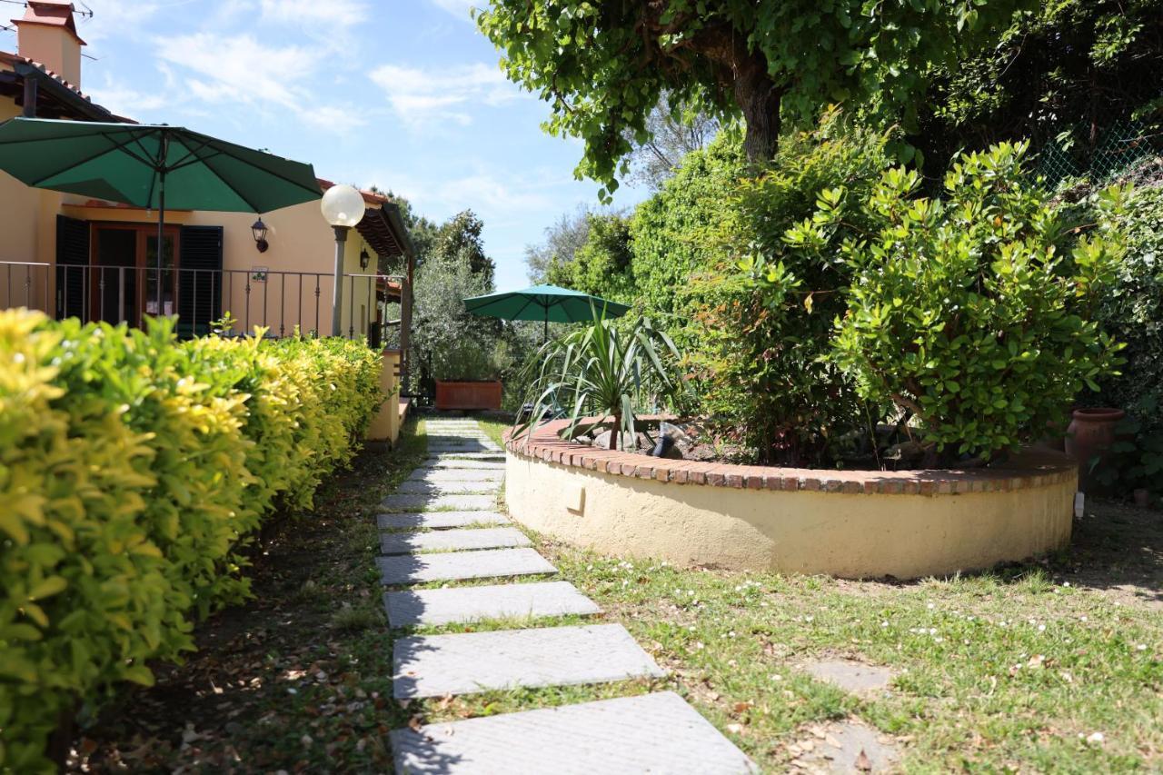 Bed And Berli Bed & Breakfast Sesto Fiorentino Bagian luar foto