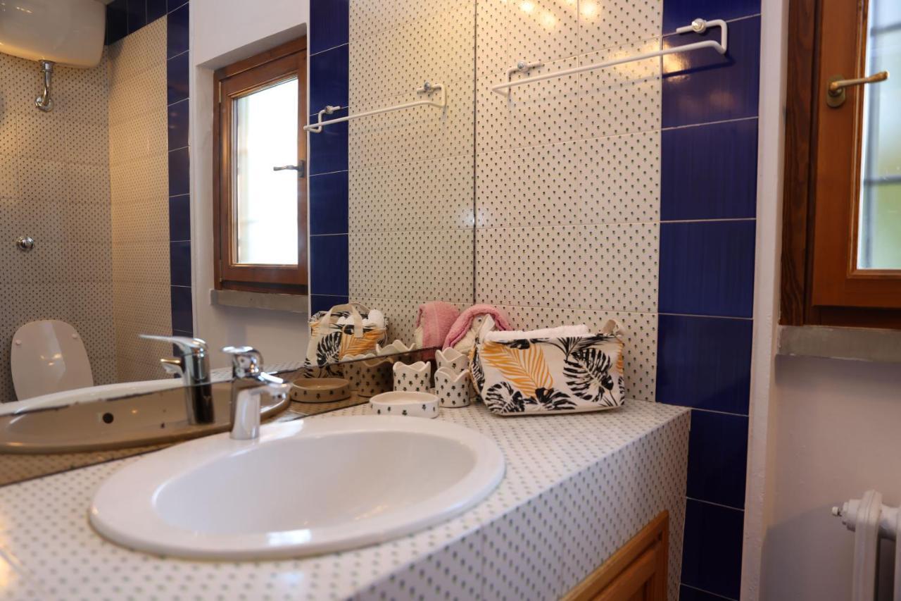 Bed And Berli Bed & Breakfast Sesto Fiorentino Bagian luar foto