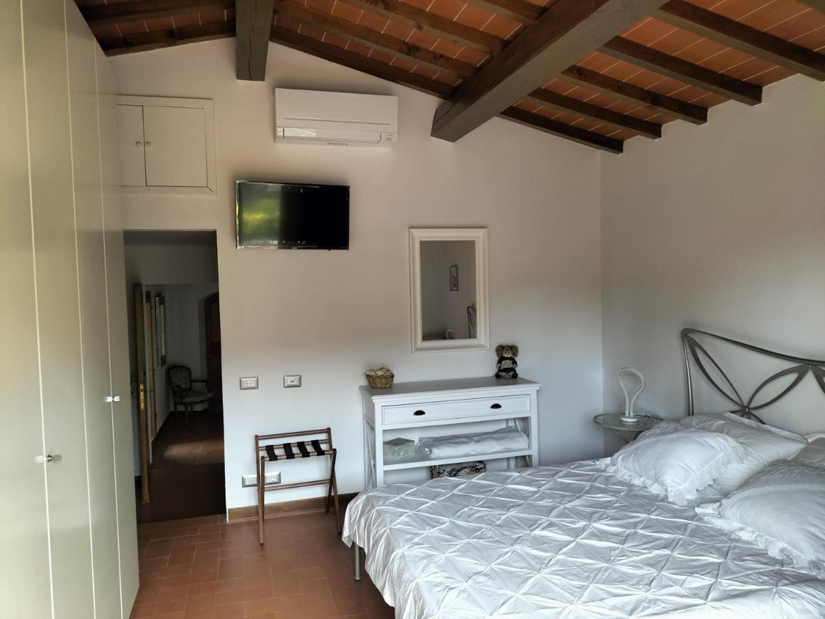 Bed And Berli Bed & Breakfast Sesto Fiorentino Bagian luar foto